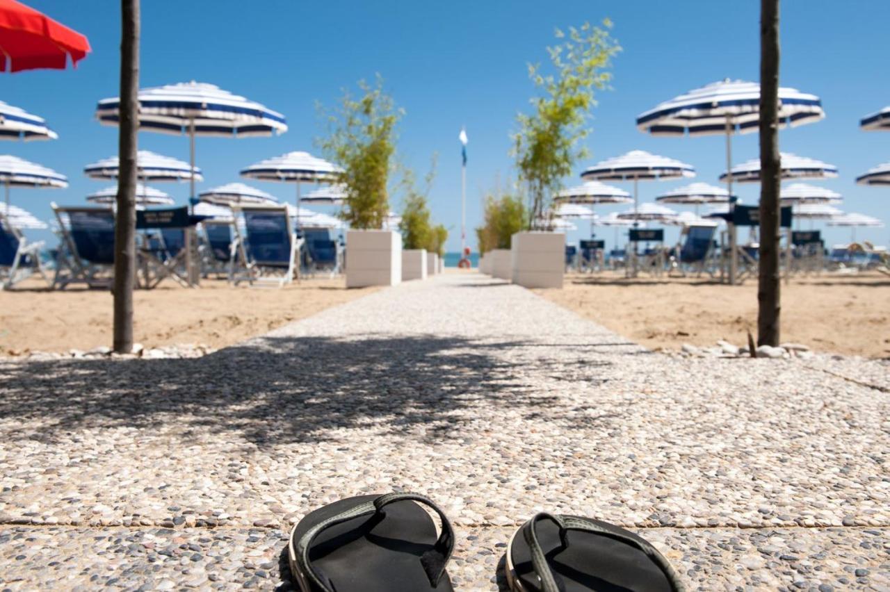 Hotel Parco Delle Rose Silvi Marina Exterior photo