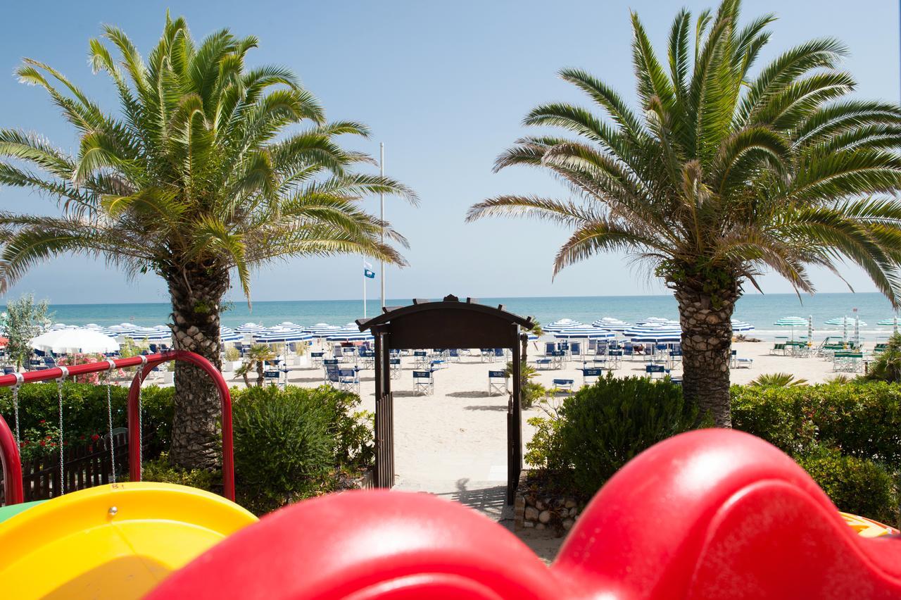 Hotel Parco Delle Rose Silvi Marina Exterior photo